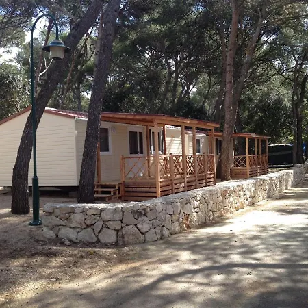 Hotel Comfortable With Two Bathrooms At 31 Km From Zadar Biograd Na Moru