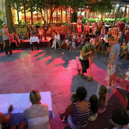 Hotel Comfortable With Two Bathrooms At 31 Km From Zadar Biograd Na Moru